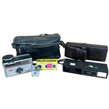 Vintage Kodak154 Instamatic Vivatar 600 Camera Case Flash Cube Photography 35mm