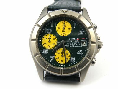 Herren Sportuhr Lorus V657-X007 von Seiko Titanium