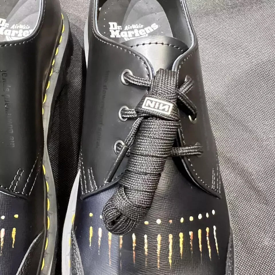 DR.MARTENS NINE INCH NAILS 1461 NIN 3ホール s-l400.jpg