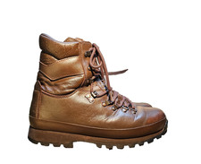 Altberg Defender lightweight Hiking, Fishing Walking, any activity Boots UK 8 M
