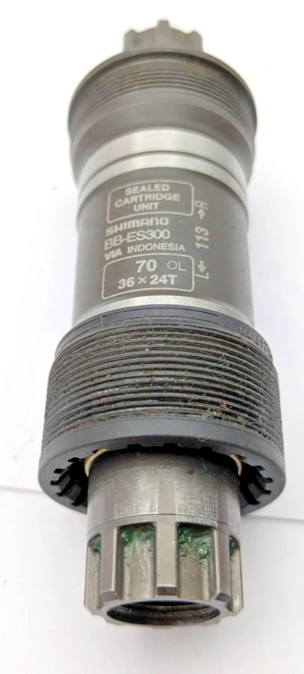 Shimano BB-ES300 Octalink V2 Italian Bottom Bracket 70x113mm Spindle Road 113 OL - Image 2 of 4