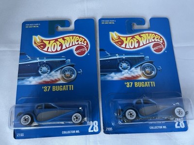 Hot Wheels '37 Bugatti Pair with Base Variation Collector #28 Cards Dated 1991