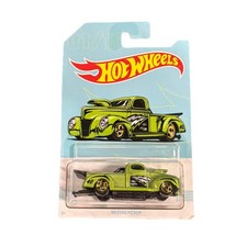 Hot Wheels '40 FORD PICKUP #1☆green/gold 2017 WALMART American Pickup Truck