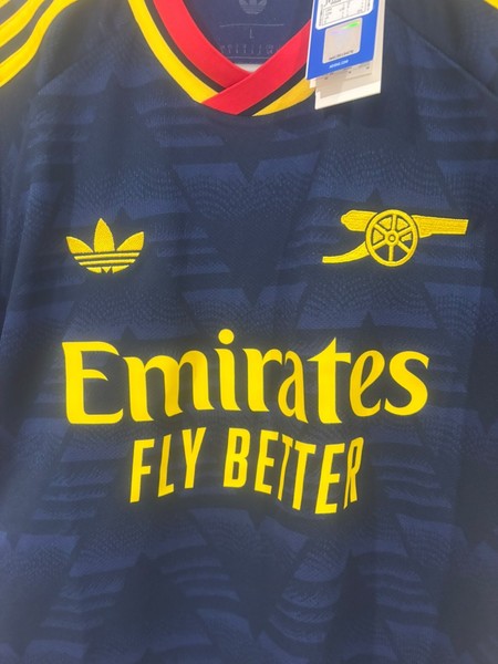 Camiseta de Futbol Adidas 26/27 Arsenal Auténtica de Visitante Jersey BNWT Talla M Precio £85 4