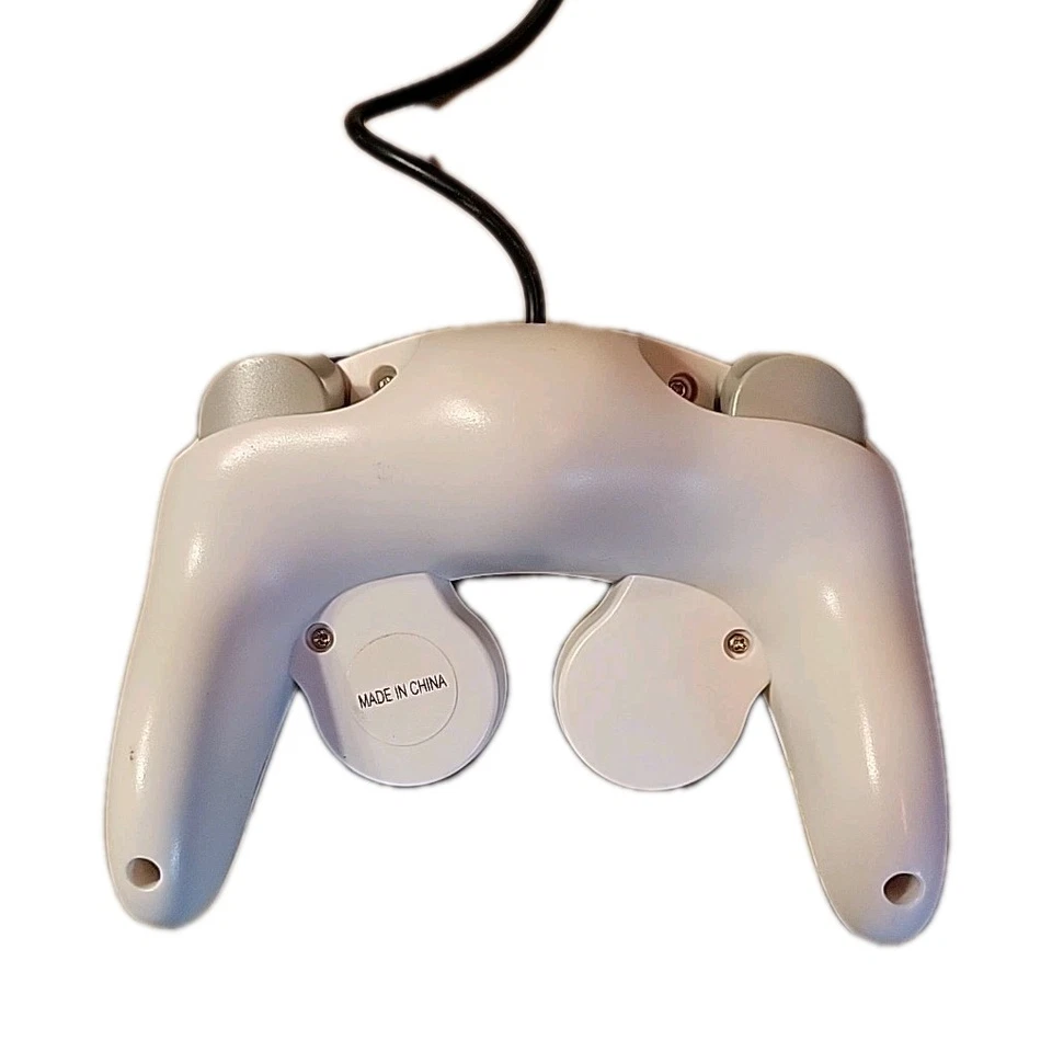 CONTROLLER PAD FOR NINTENDO GAMECUBE GC WII WHITE - Image 2 of 4