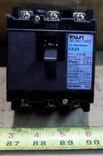 FUJI ELECTRIC EA33 auto breaker 3 pole 10 Amp 220-415 VAC