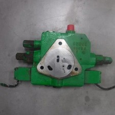 Used Hydraulic Hitch Control Valve Fits John Deere 7600 7210 7410 7810 Re215491