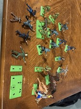 21 Vintage 1971 Toy Soldiers Lot Britains LTD Deetail Civil War, WW II Mixture.