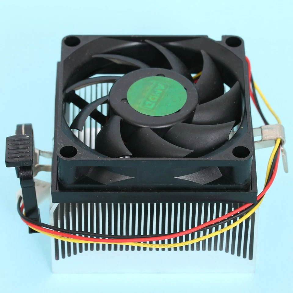 Genuine AMD Socket FM2/FM1/AM3/AM2/940/939 Heatsink and Fan w/ 3 Pin Power - Image 2 of 4