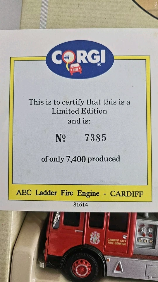 Corgi 97385, AEC Turntable Ladder Fire Engine, Cardiff City Fire Service - 1:50 - Image 3 of 4