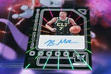 2023-24 Panini Donruss Green Laser Signature series Bryce McGowens Hornets /75