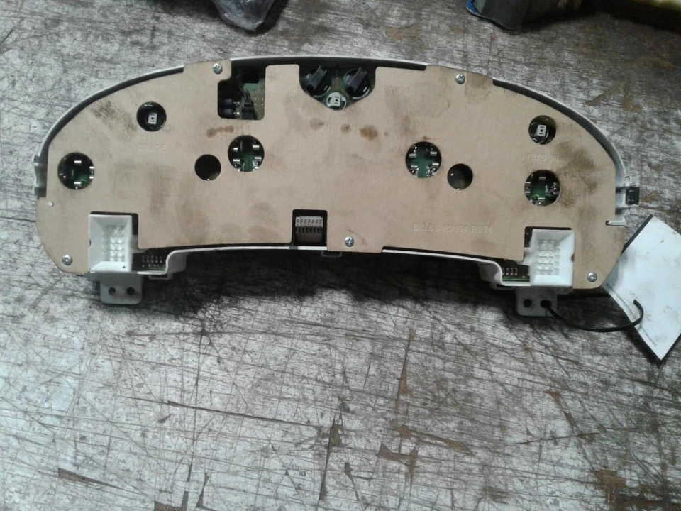 Medidor de velocímetro usado se adapta a: Chrysler 300 m 2001 clúster mercado de EE. UU. MPH grado A Foto 3 de 4