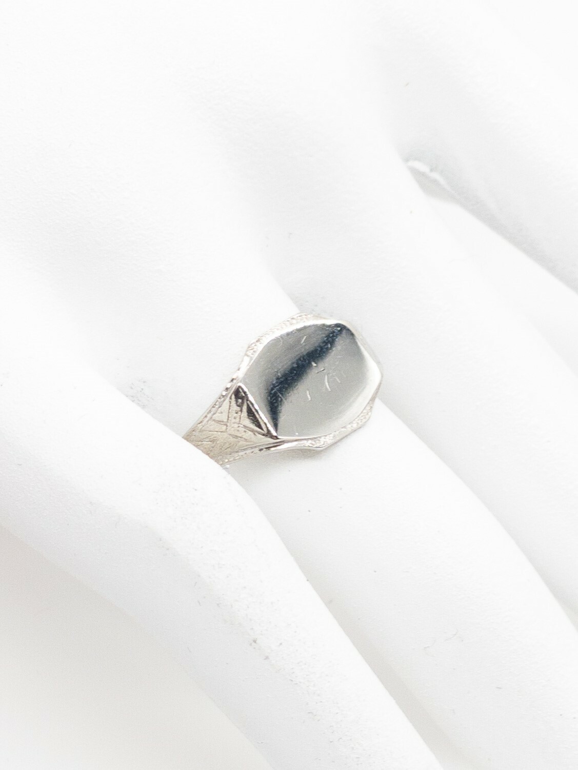 Antique 1920s Engraved 10k White Gold Mens INITIAL Ri… Gem