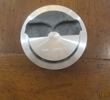 NOS 327 SB HARD TO FINE 040 350 360 375 HP OEM FORGED DOME PISTON   L79 NOVA