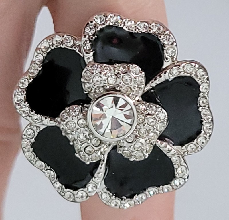 Lia Sophia Blooming Ring Black Dahlia Flower Rhinestone Statement Cocktail Sz 10