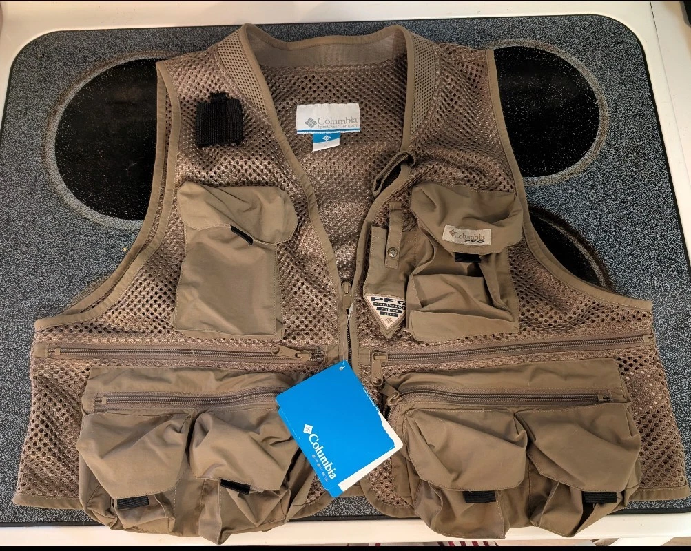 Columbia PFG Vest Men's Medium Cool Creek Multi-Pocket Mesh Fishing Vest
Opens in a new window or ta