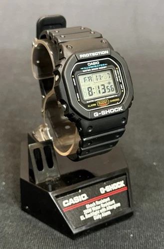 VTG Casio G-Shock DW-5600E Digital Watch Black Shock Resistant NOS