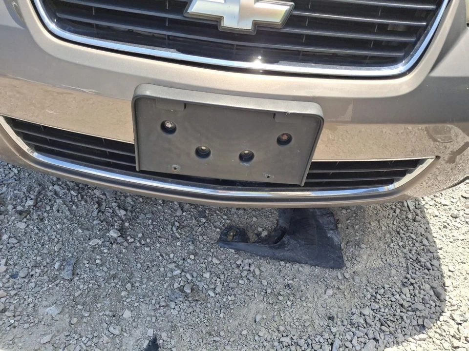 2008 Chevrolet Malibu Air Filter Housing Used 2.2L FWD 108K Miles OEM - Image 3 of 4
