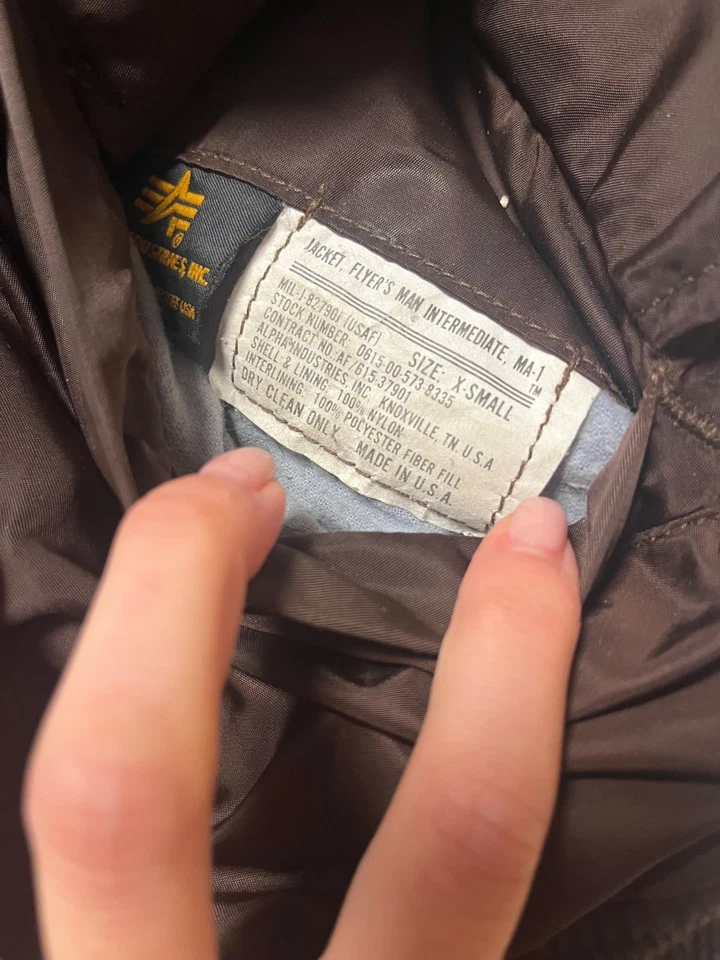 Alpha Industries MA-1, foto 4 de 5