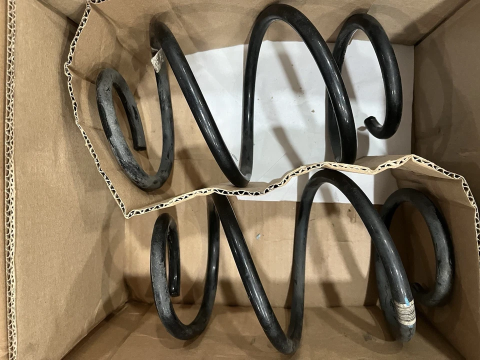 Juego completo de muelles helicoidales traseros y delanteros BMW G20 M340i Stock OEM Foto 3 de 3