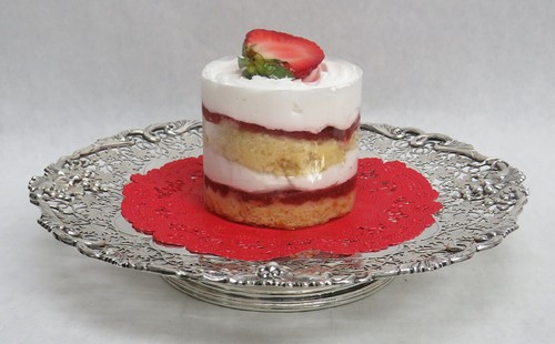 EXCEPTIONAL SHEFFIELD STERLING SILVER RETICULATED LOW PEDESTAL CAKE STAND TRAY - 第 1/5 張圖片