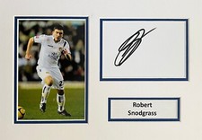 Robert Snodgrass Hand Signed A4 Mounted Photo Display Leeds United Autograph 1