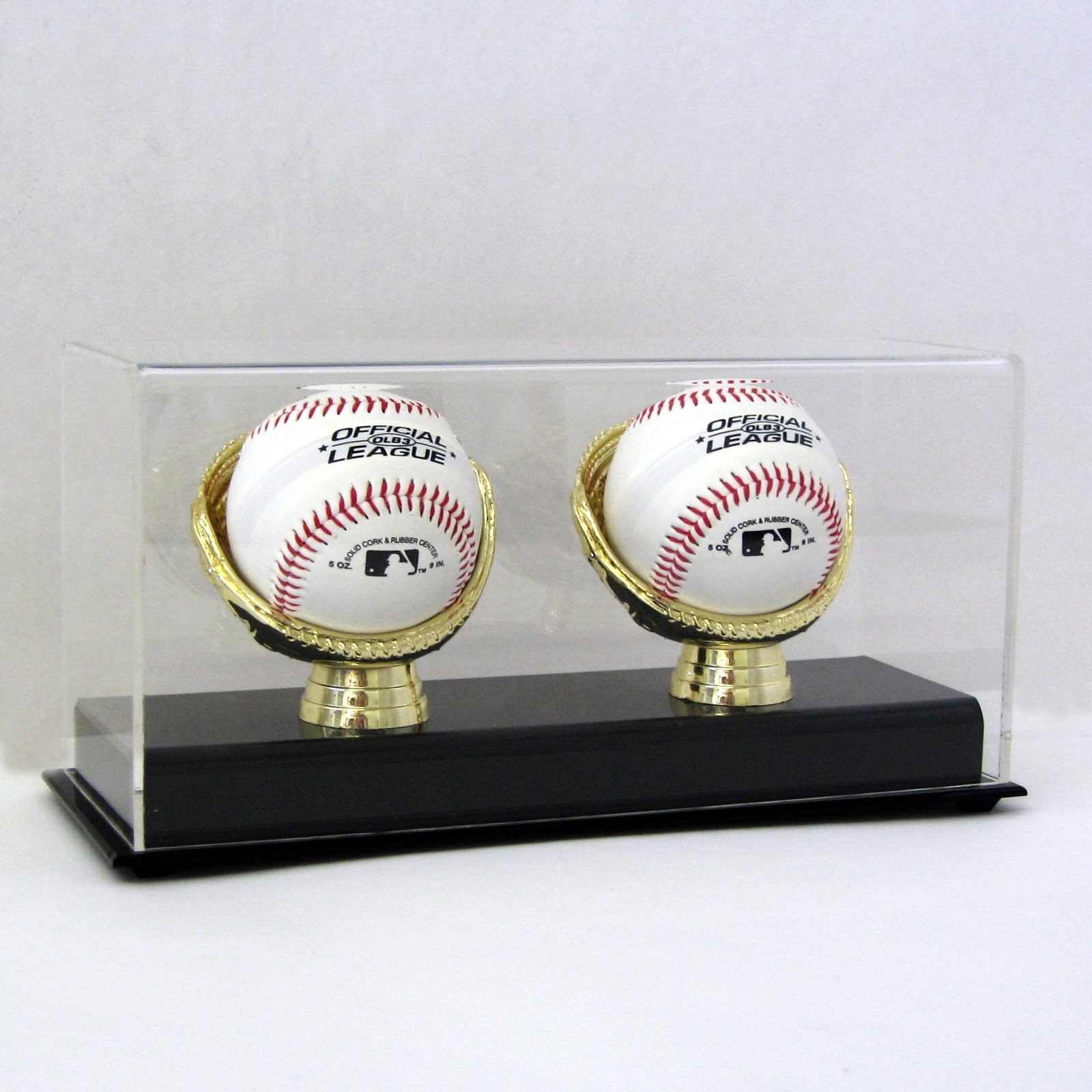 S Display Case