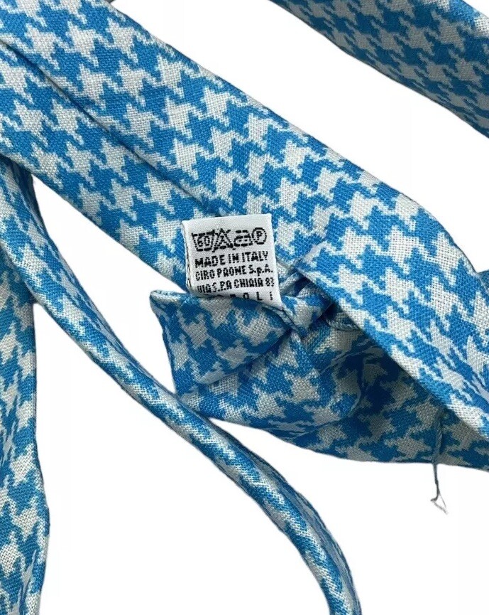 Cravate Kiton Napoli 7 Fold – 100% Lin Bleu Géométrique | Fait Main En Italie