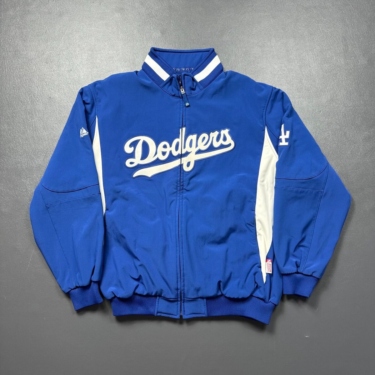 100% Authentic Vintage Majestic Los Angeles Dodgers Jacket 100% Authentic Vintage Majestic Los Angeles Dodgers Jacket