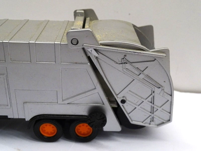 Matchbox K133 Super Kings IVECO 1986 Müllauto Müllwagen - Bild 3 von 4