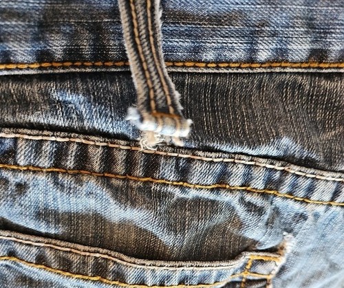 Pantalones de mezclilla Ariat FR azul tiro bajo M4 bota para hombre 36X32 desgastados descoloridos usados - Imagen 17 de 22