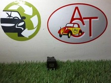 Lunette arrière Peugeot 405