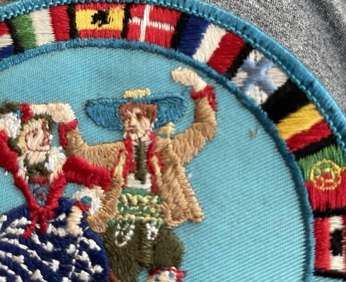 Vintage Flags Of The Nations Trail Patch Badge Old Boy Scouts - Picture 2 of 5