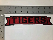 POLO RALPH LAUREN PATCHES PRE-OWNED RARE VINTAGE RED/BLACK TIGERS BANNER PATCH