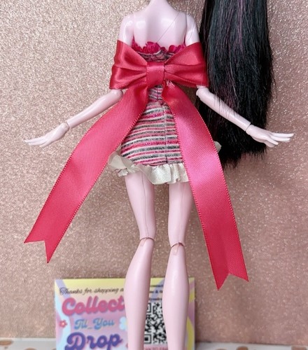 Monster High Dawn Of The Dance Draculaura Pink Bow ONLY HAND MADE NO DOLL - Bild 3 von 7