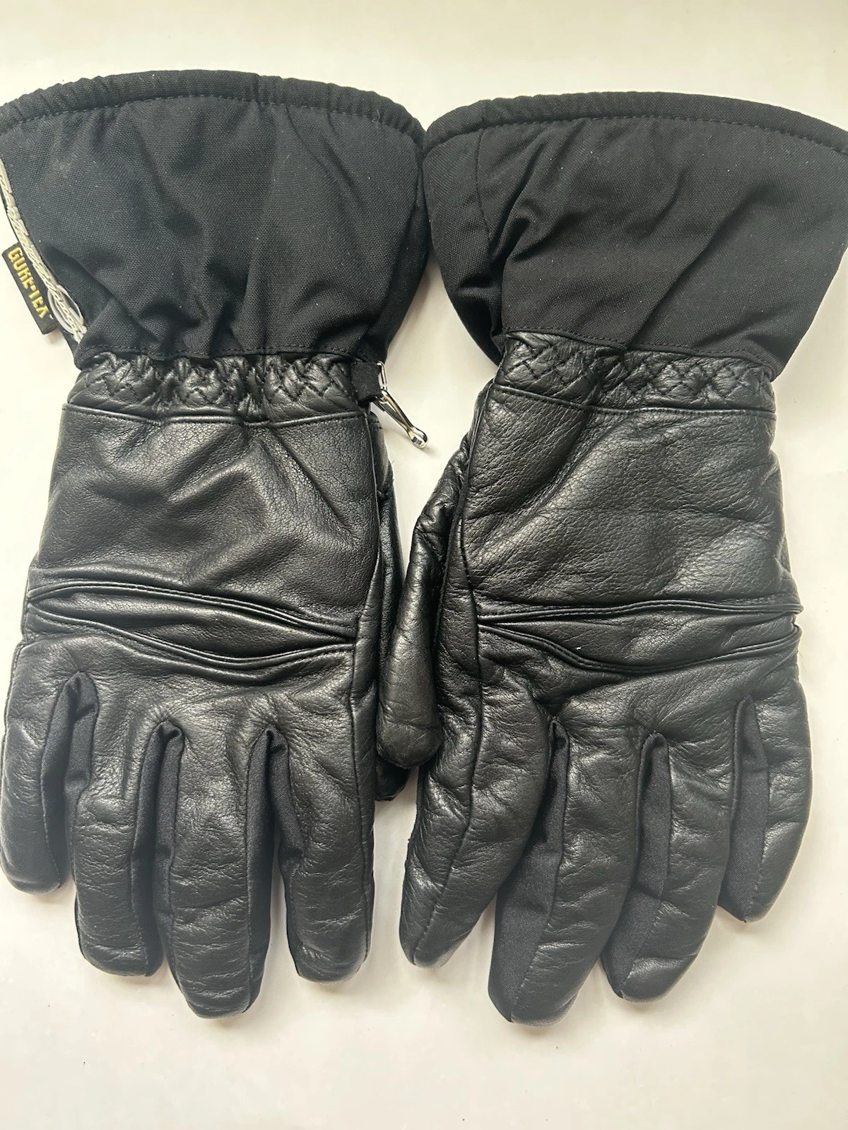 Harley Davidson FXRG Gore-Tex Leather Riding Gloves Men’s Size M NEW H-8
Opens in a new window or ta