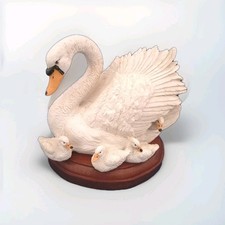 Vintage Country Artists - Royal Swan  with cynets sculpture - Hand Painted