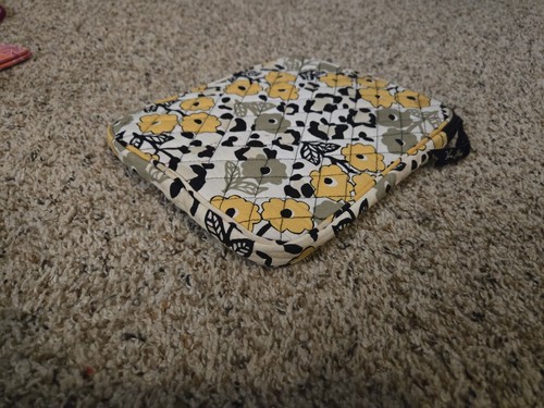 Vera Bradley Go Wild Kindle Case Animal Print Floral Quilted Holder Tablet iPad - Picture 6 of 7