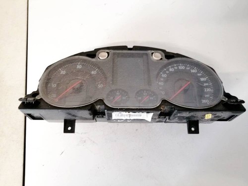 Volkswagen Passat 2007 Speedometers - Cockpit - Speedo Clocks Inst #2050689-47 - Bild 1 von 4
