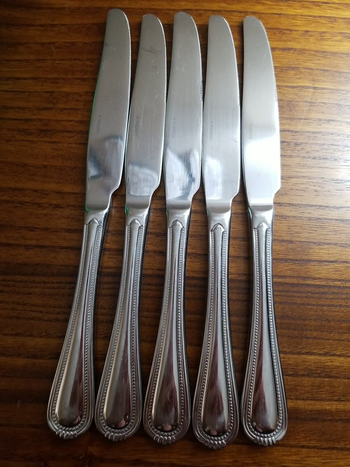 Set Of 5 Oneida Countess Stainless flatware glossy beaded dinner knives ...