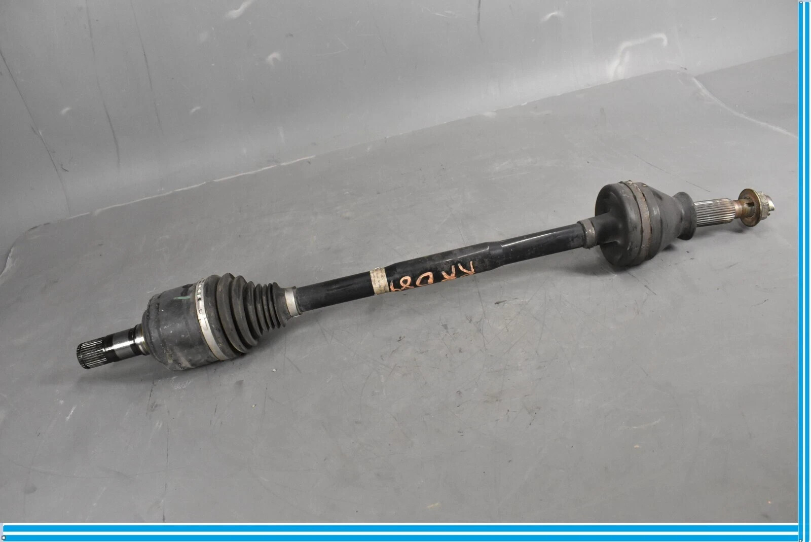 14-20 Maserati Quattroporte Rear Right Side Drive Axle Shaft Drive Shaft OEM