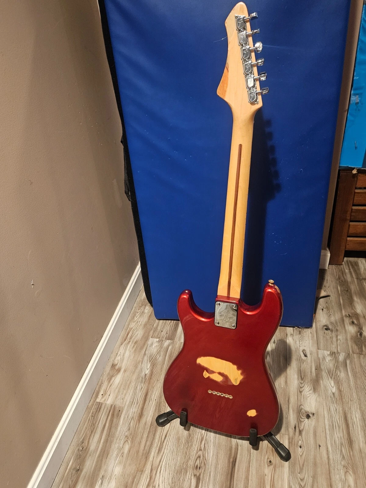 Picture 3 of 10