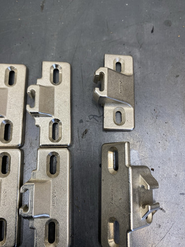Blum Hinge Plates Assorted Sizes As Pictured - Picture 4 of 7