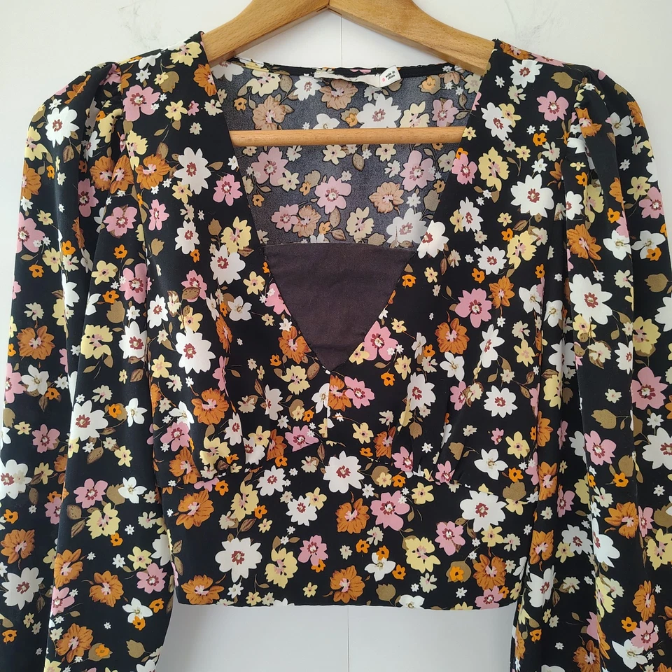 Top Corto Lush Y2K Lechera S Manga Abullonada Floral Coqueta Campesino Boho Festival Foto 2 de 4