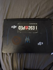 Acer Predator Helios 300 15.6'' 512GB SSD Intel Core i7-12700H 4.7GHz 16GB RAM 