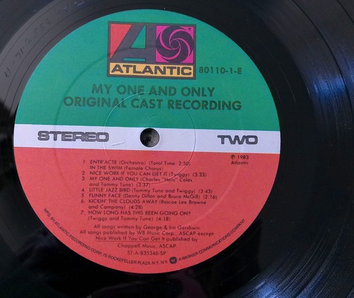 1983 Twiggy and Tommy Tune "MY One And Only" Lp vinyl Atlantic 80110-1-E -tested - Picture 8 of 8