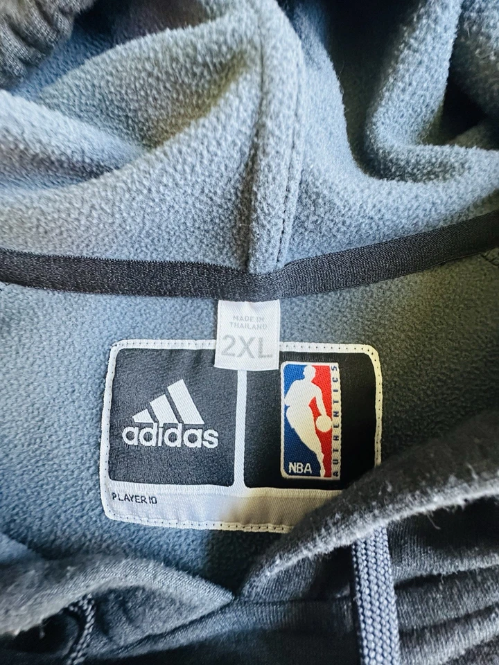 Sudadera con Capucha Atlética Adidas Phoenix Suns Team Issue Gris Para Hombre 2XL NBA Foto 4 de 4