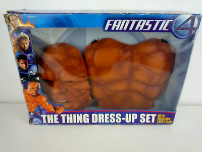 VINTAGE 2005 TOYBIZ FANTASTIC 4 THE THING ANZIEH SET MASKE & BRUSTPLATTE IN BOX