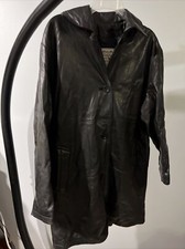 Eddie Bauer Women's Black Leather Lambskin Coat Jacket Size Medium Petite