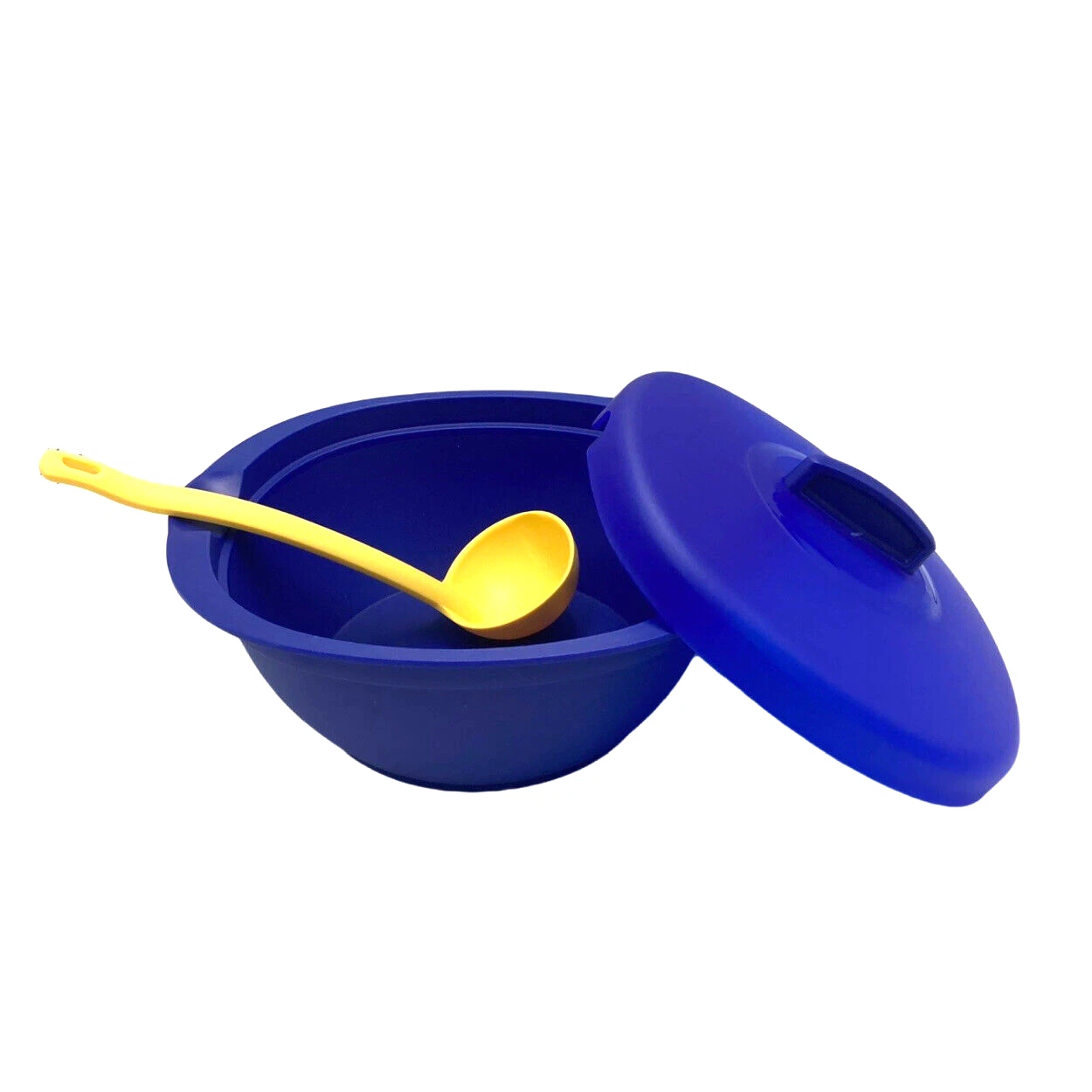 Tupperware Essentials Soup Server 7.5 Cup Dish Serving Tureen NOS with Ladle